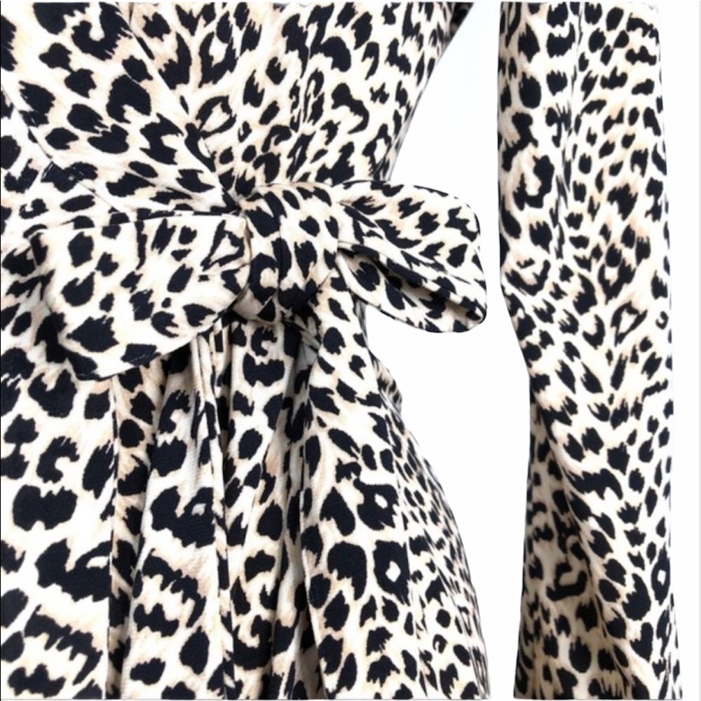 New BCBGENERATION Wrap Leopard Print Dress Long Sleeve Brown Black Cream Sz M